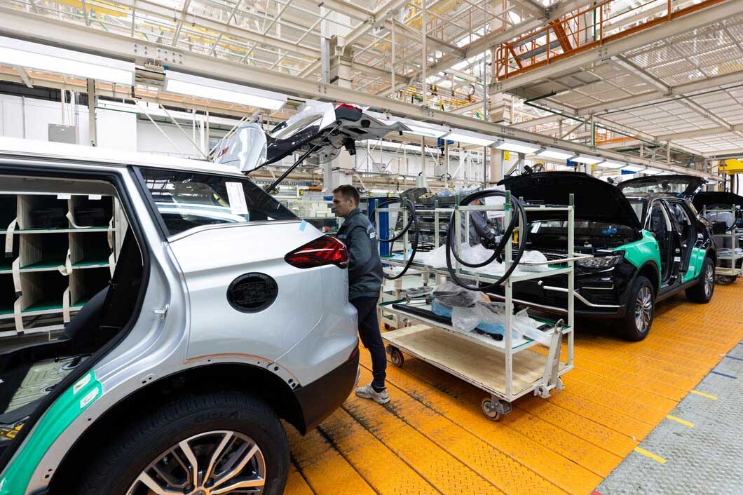 Customized electric vehicles on an assembly line driving industry productivity.